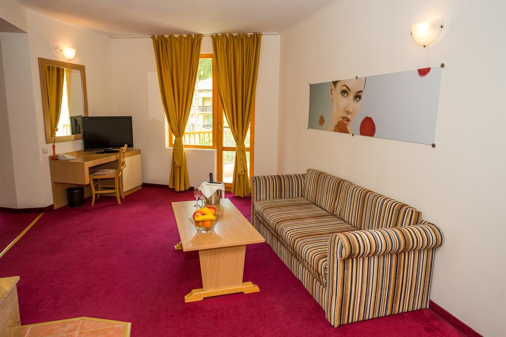 Diva Hotel & Thermal Pool Tsjiflik Eksteriør bilde