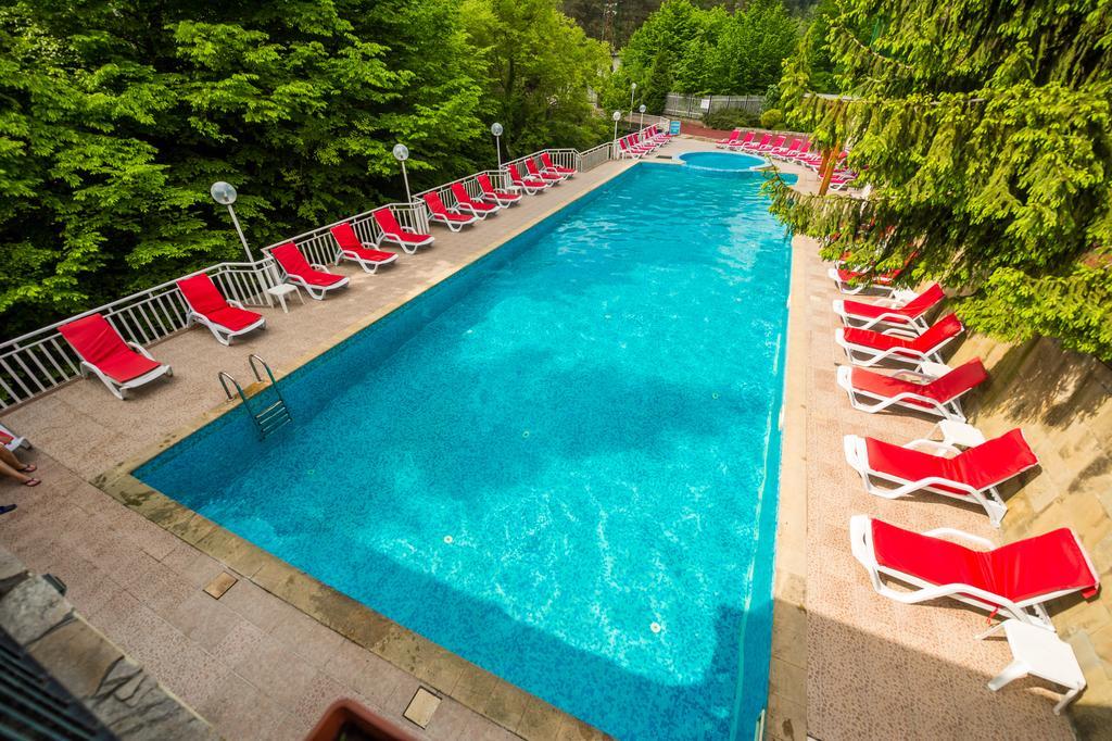 Diva Hotel & Thermal Pool Tsjiflik Eksteriør bilde